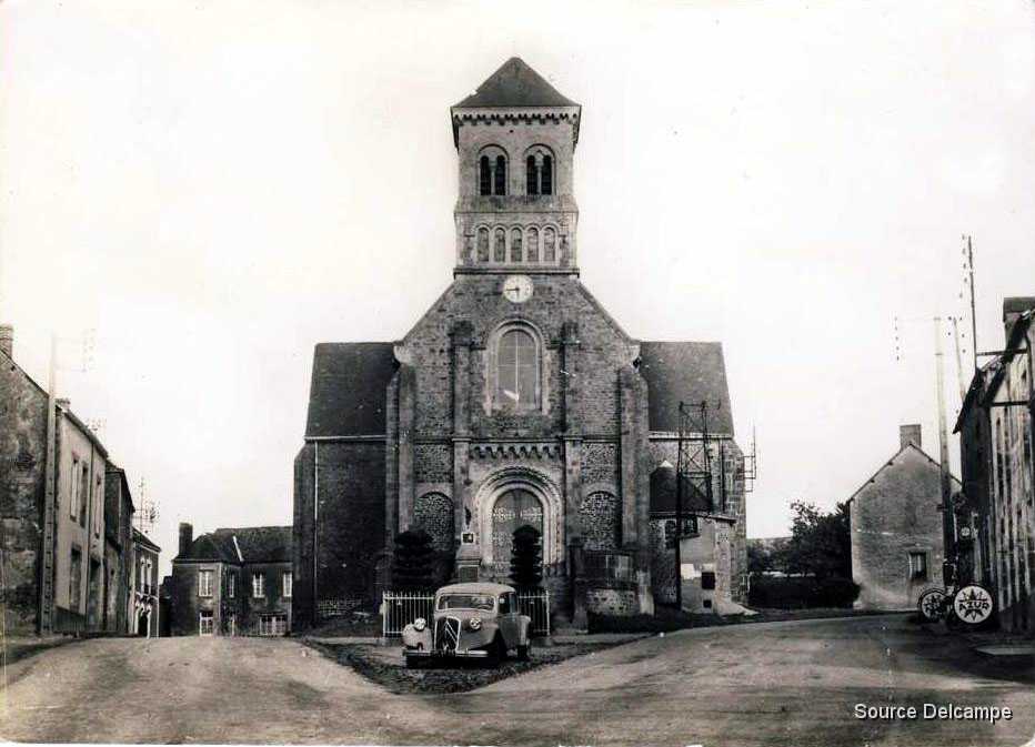 53 St Aubin du Desert L Eglise.jpg